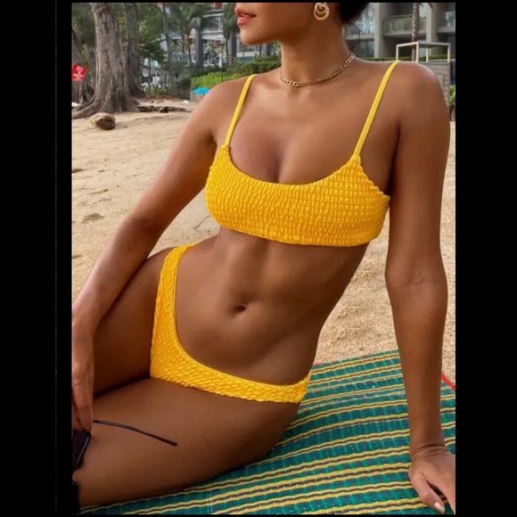 NWOT ZAFUL yellow smocked bikini
